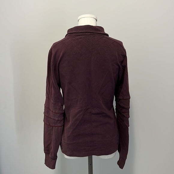 Lululemon Burgundy Zip up hoodie with pockets - Picture 4 of 12